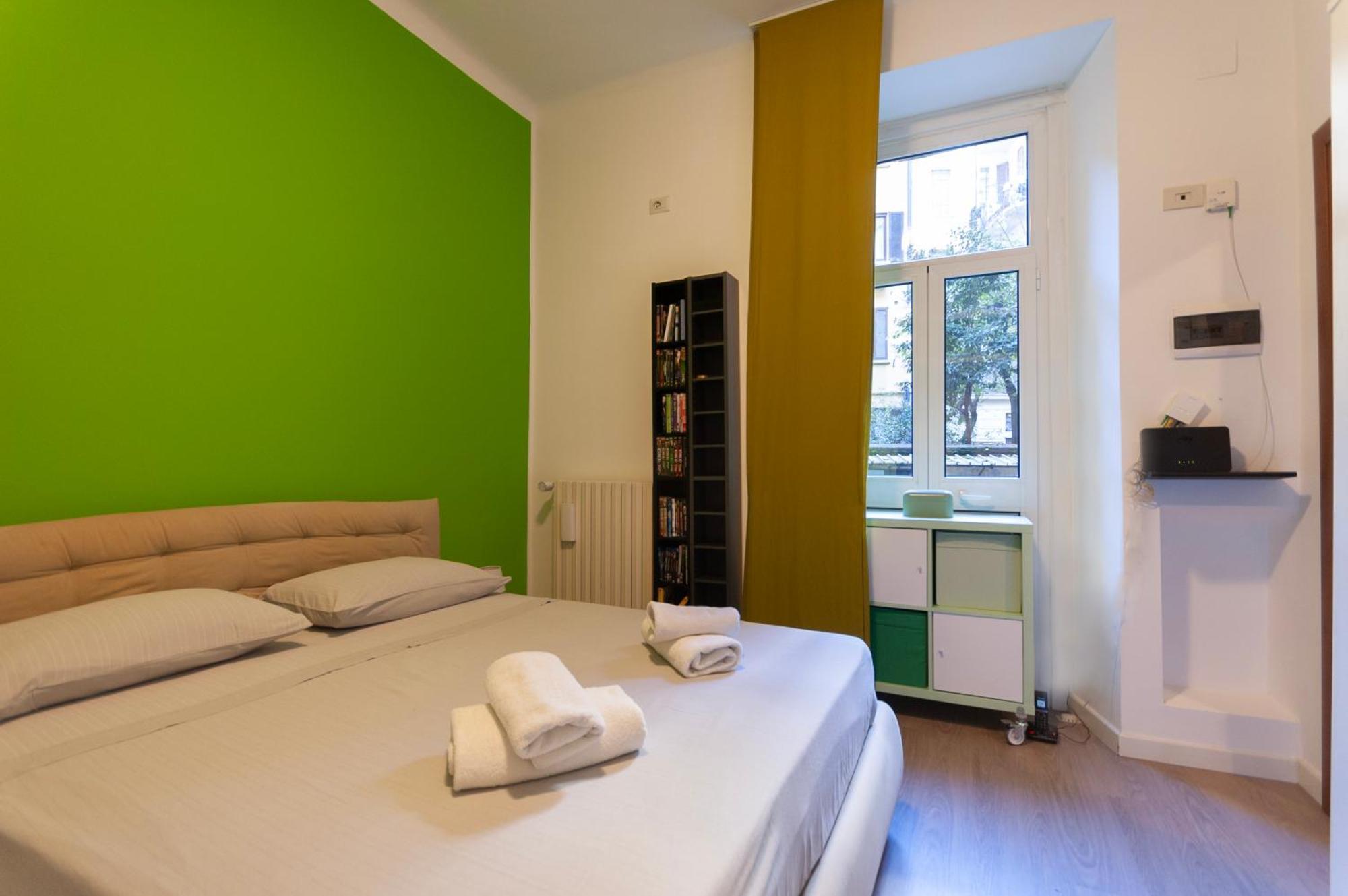 Casa Monet - 10 Minuti Dal Duomo Apartment *