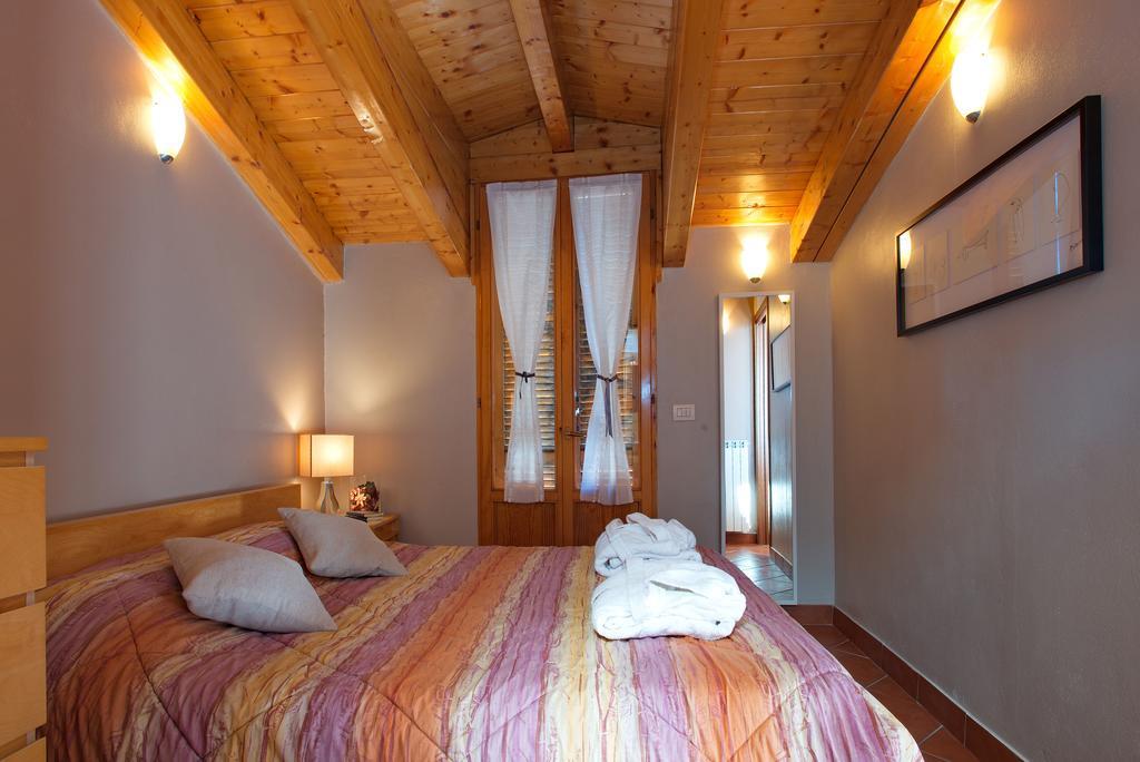 Apartamento Skyline In Citta Studi A 1 Minuto Dal Metro Con Terrazzo Wi-fi E Netflix