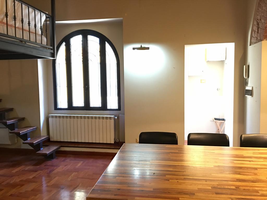 Apartment Darsena Mailand