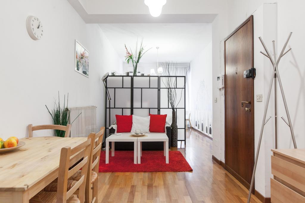 Leopardi 25 * Mailand