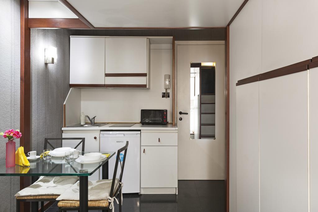 Apartment Easy