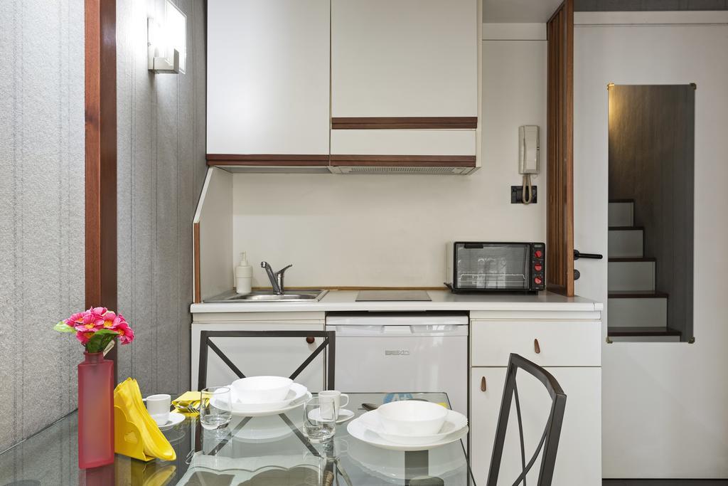 Apartment Easy