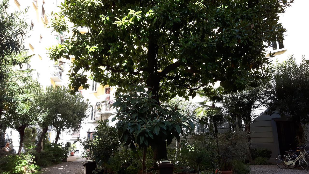 Acomodação com café da manhã  Bronzino House 2*