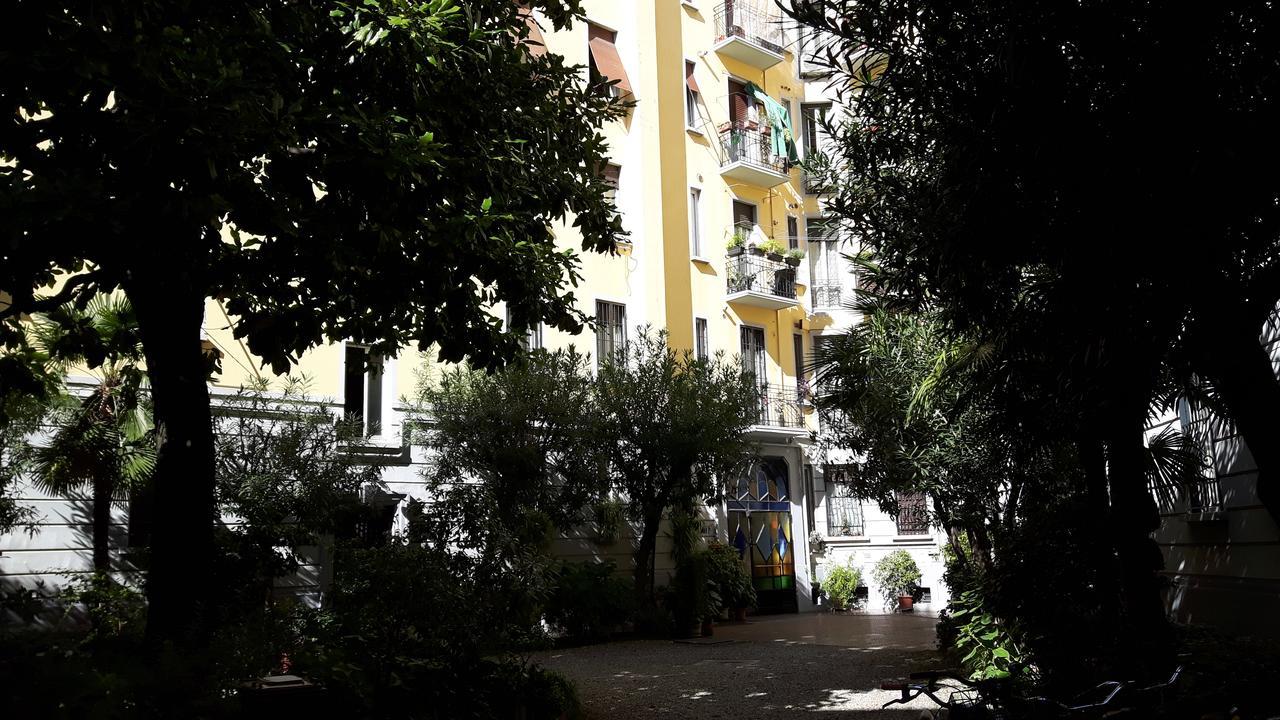 Acomodação com café da manhã  Bronzino House 2*