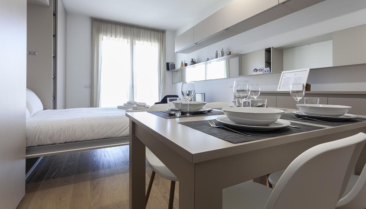 Italianway-poma 61 * Mailand
