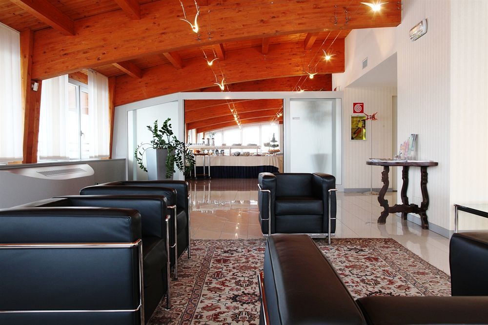 Hotel La Spezia Milão