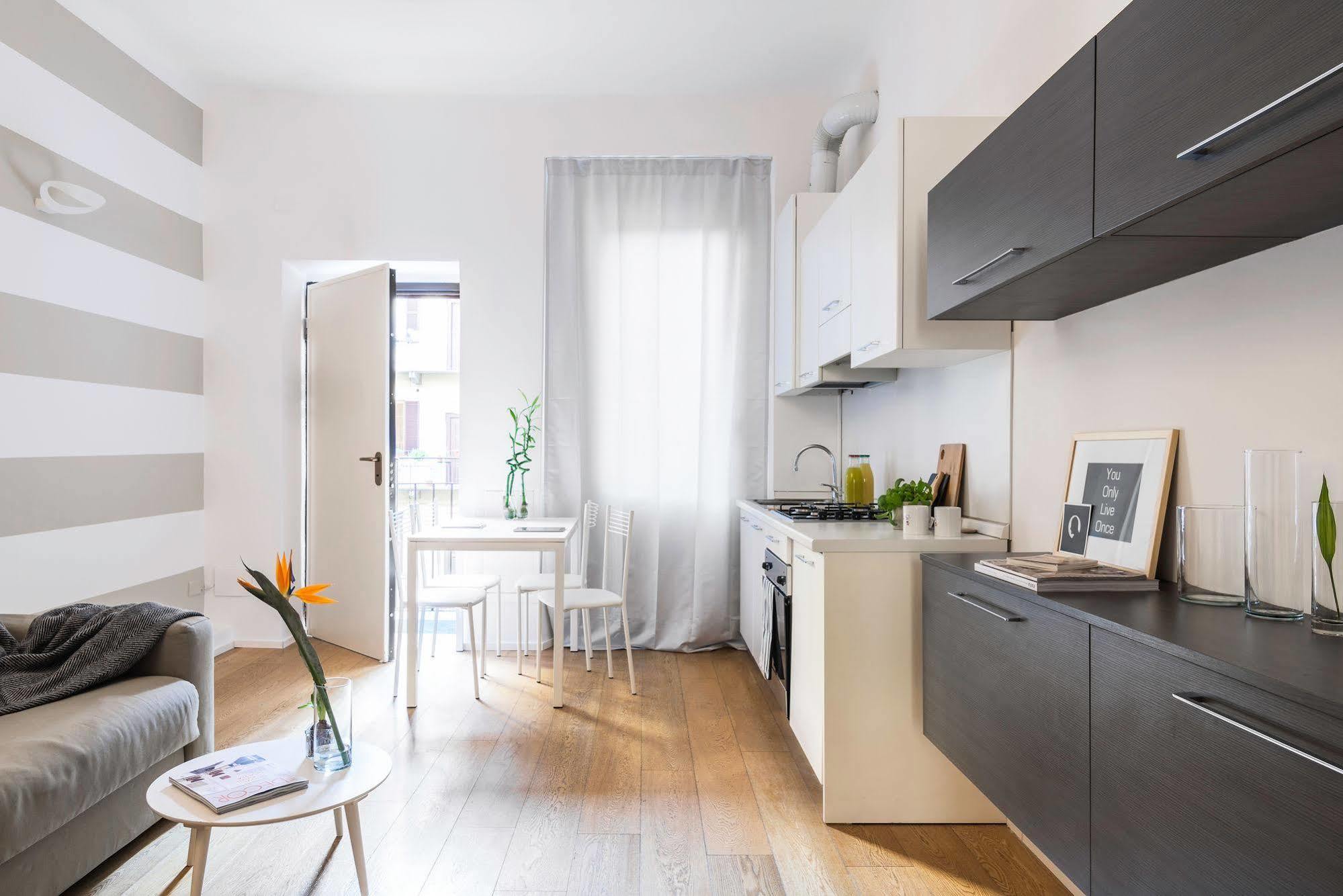 Apartamento Home At Hotel Corso Xxii Marzo *