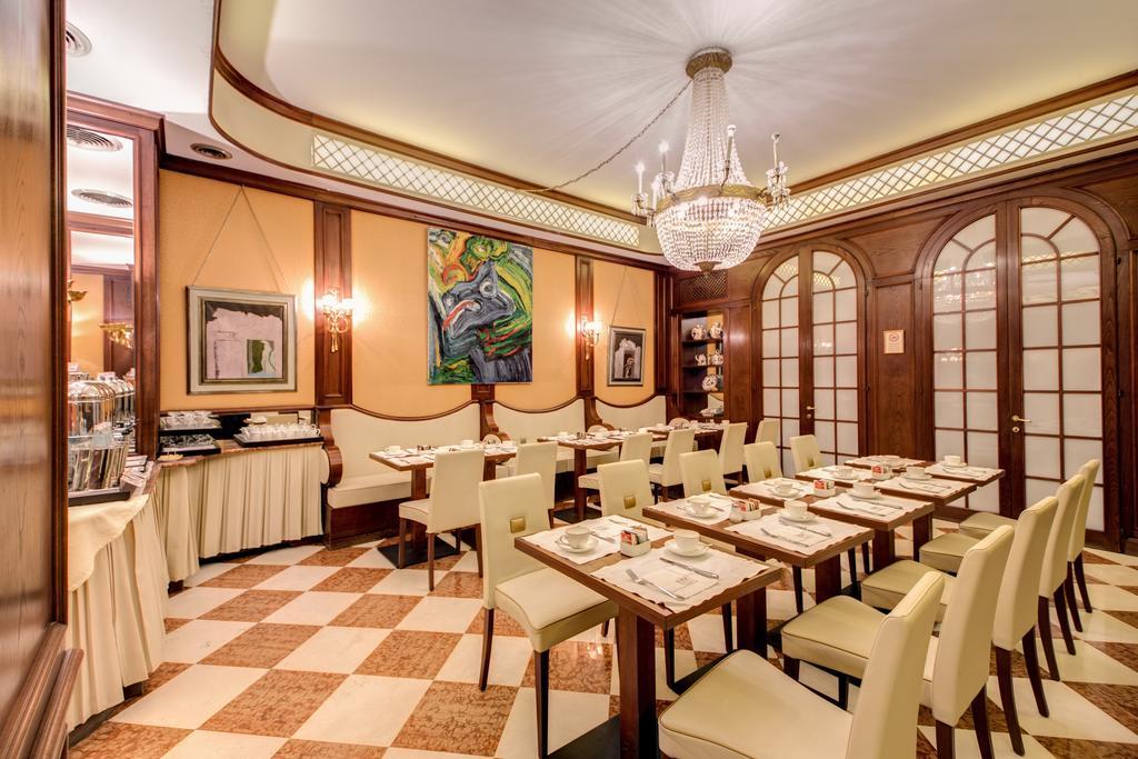 Hotel Romana 4*