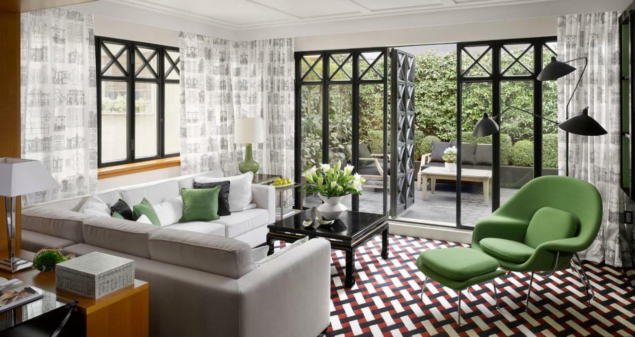 Four Seasons Hotel