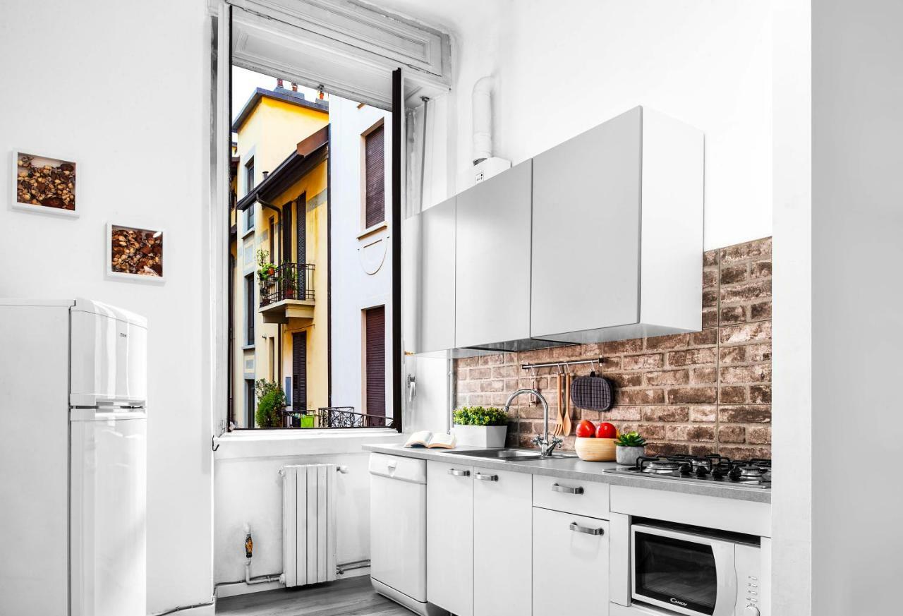 Hemeras Boutique Homes - 4 Design Homes In Center Apartment
