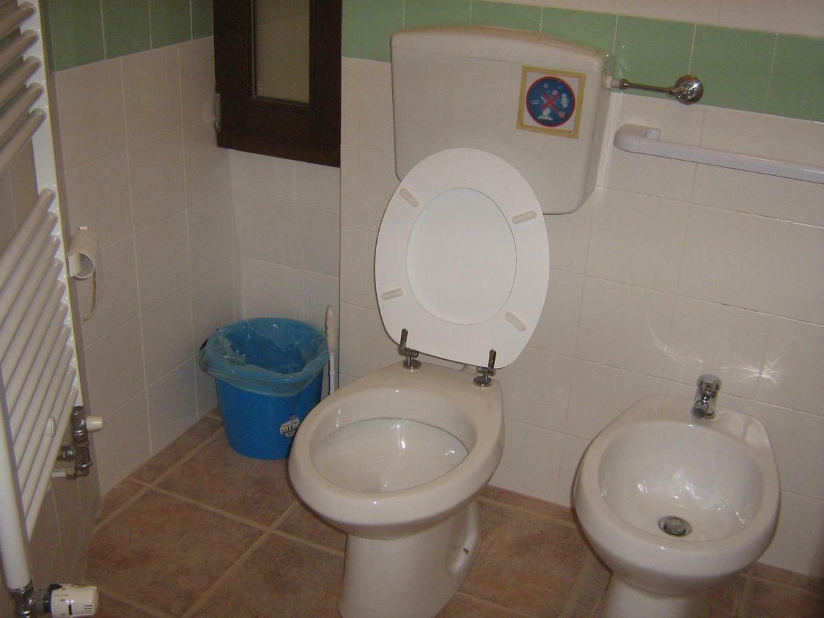 Flat In 1 Apartment *