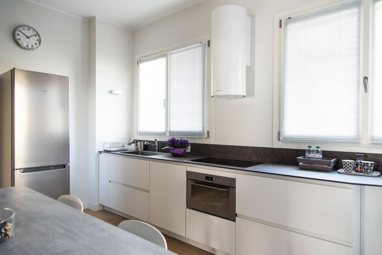 Brand New , Life District Apartment *