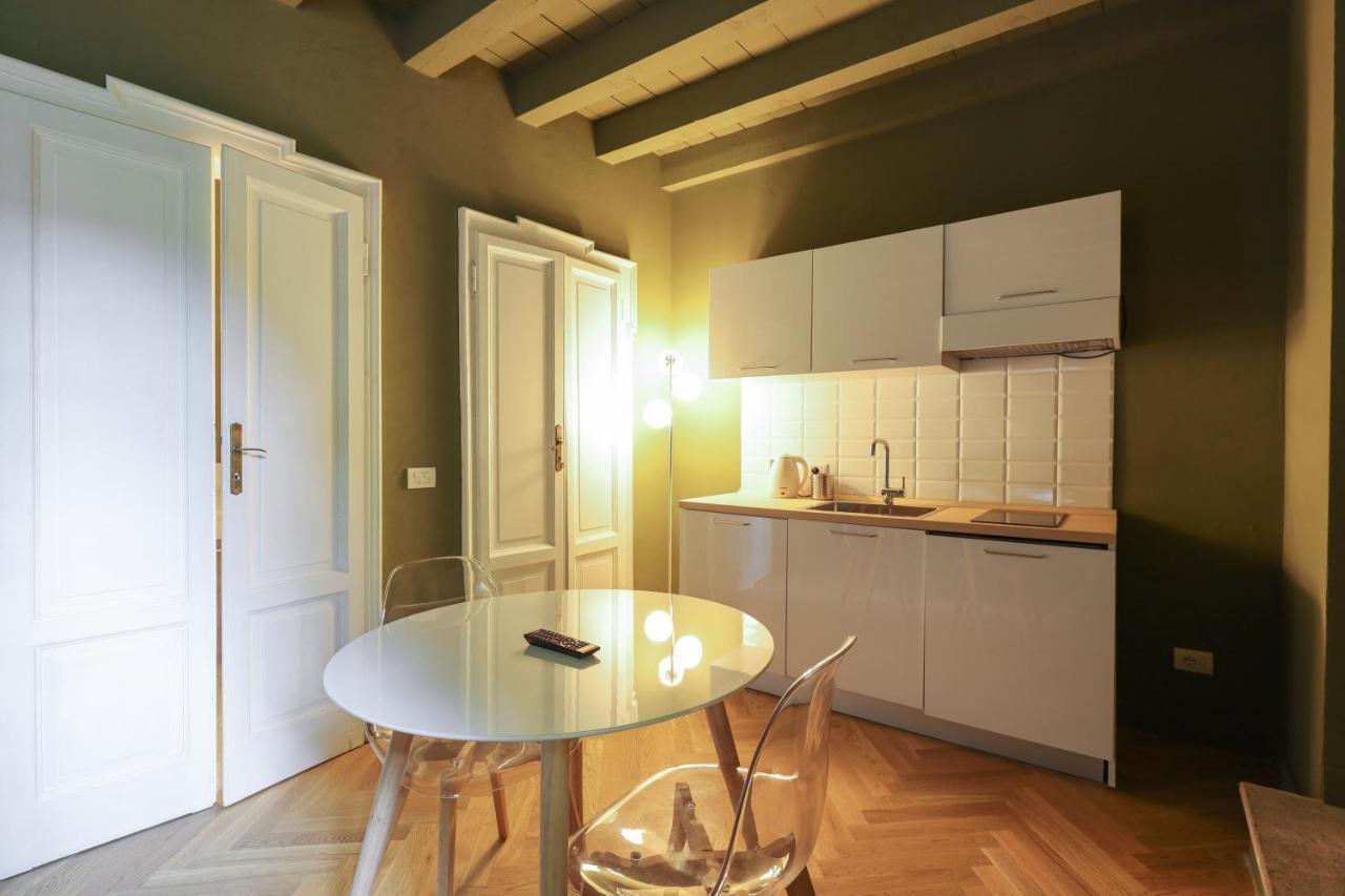 Navigli District Center Apartment