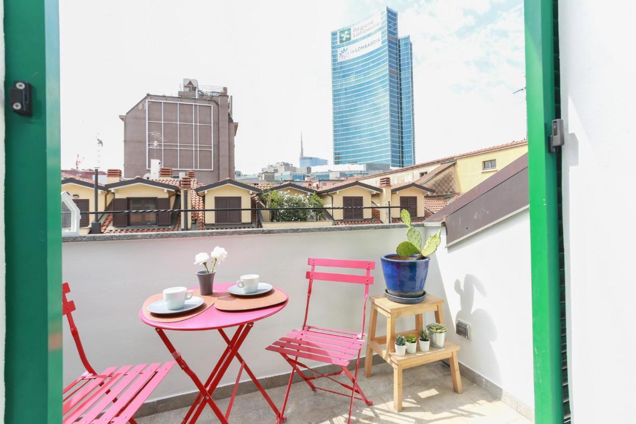 The Best Rent - Cozy Attic With View Apartment Mailand