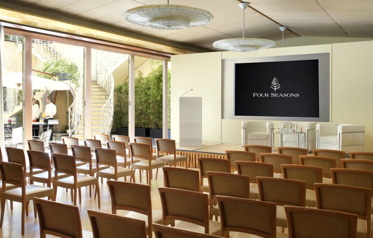 Four Seasons 5* Milão