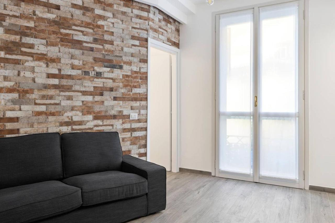 Modern And New Flat In Duomo Area Apartment Mailand