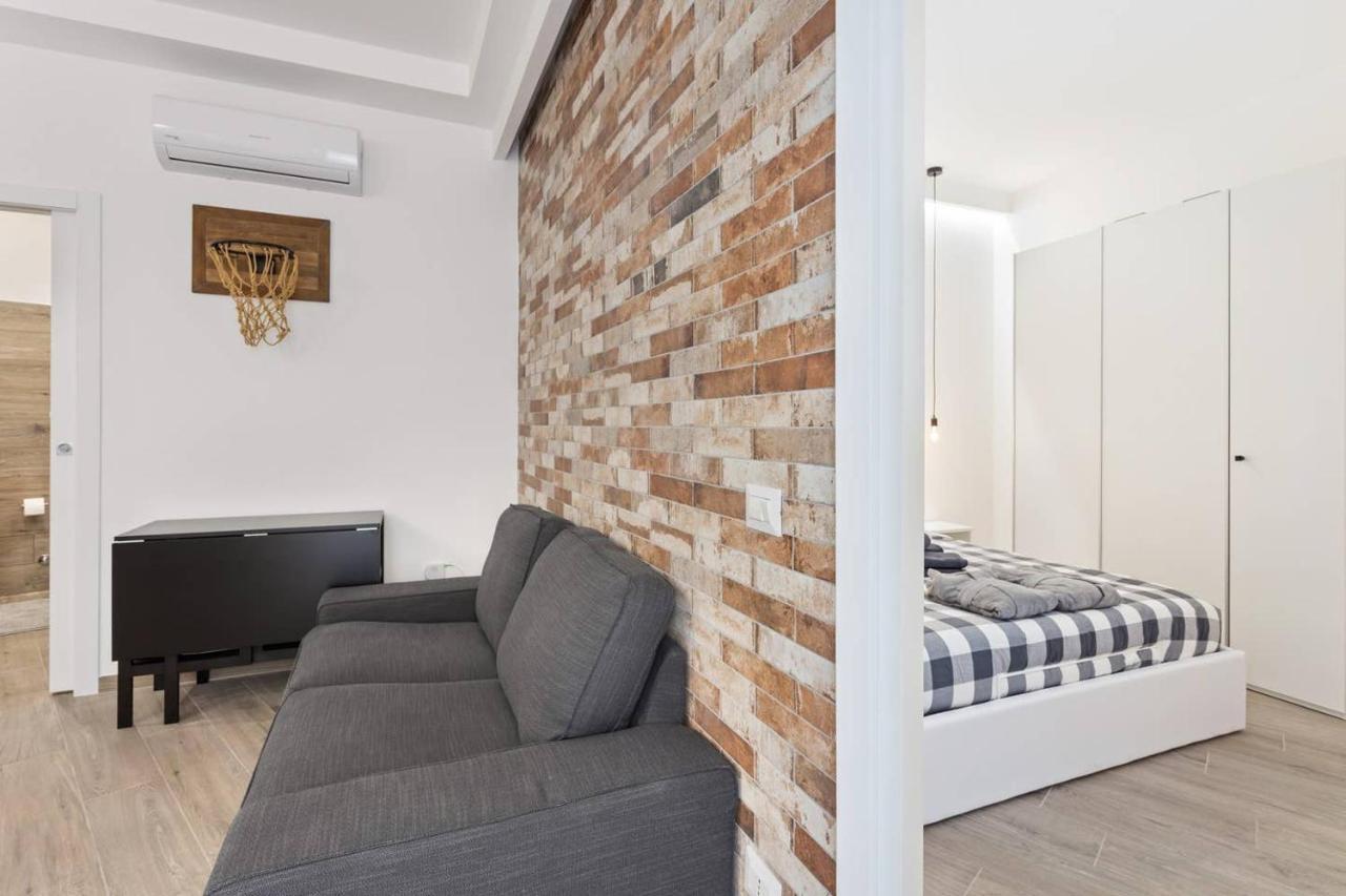 Modern And New Flat In Duomo Area * Mailand